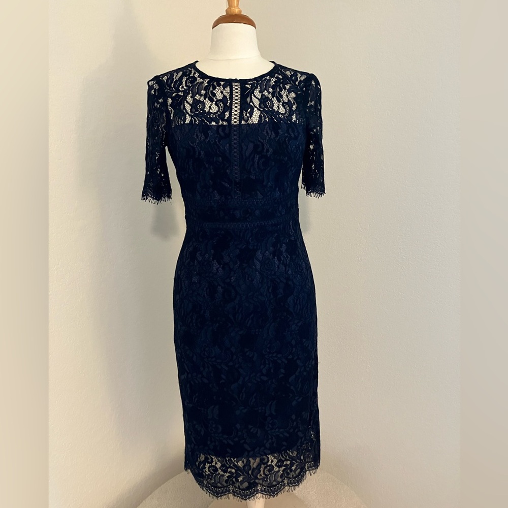 ELIZA J Sheath Elbow Sleeve Trim Detail
Dress Navy Size 6